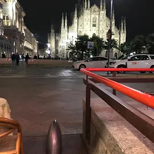real-duomo-palace-suite.it-lombardy.com/